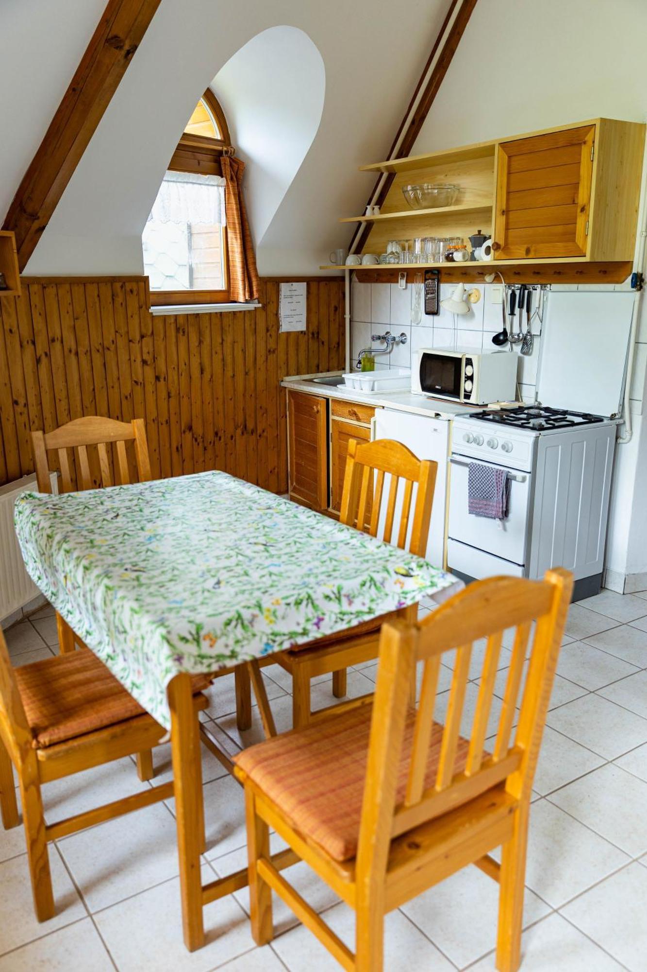Gesztenye Nyaralopark Balatonudvari Exterior photo